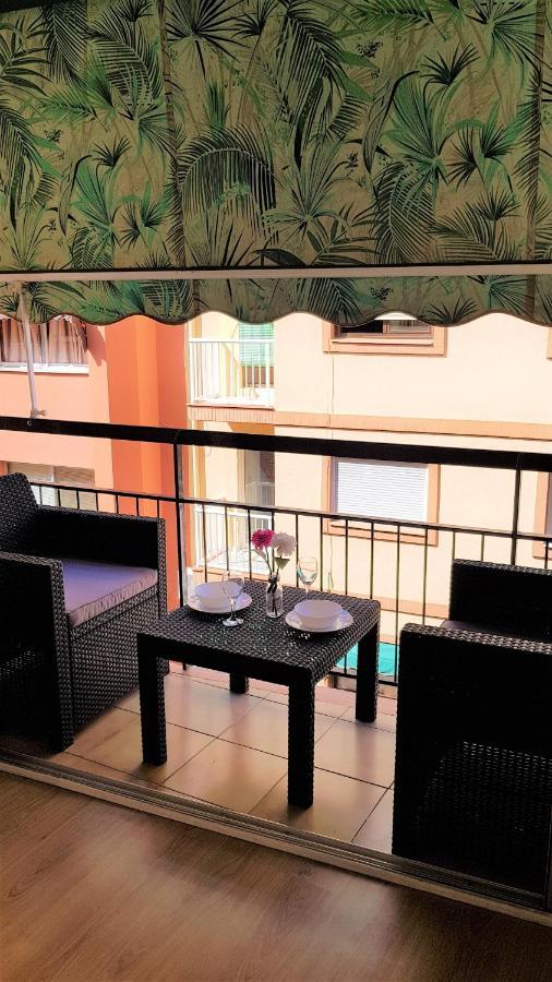 Old Town - Beach Apartment Benidorm Esterno foto